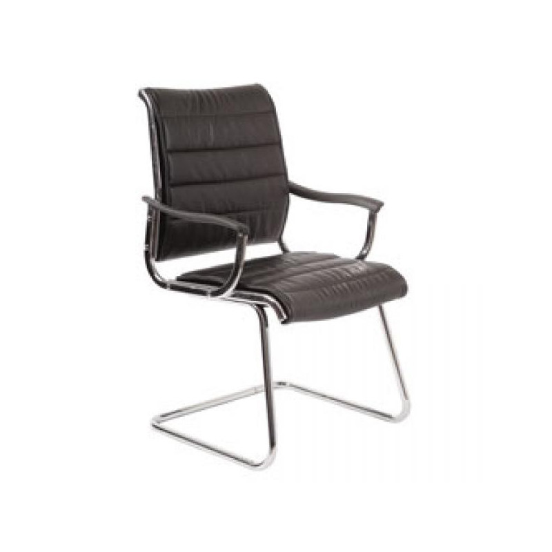 Кресло c высокой спинкой(хромированная крестовина, металлические подлокотники с пластиковыми накладками,  черная иск.кожа)
