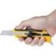 Нож канцелярский Attache 18 мм с резиновыми вставками роликовым фиксатором